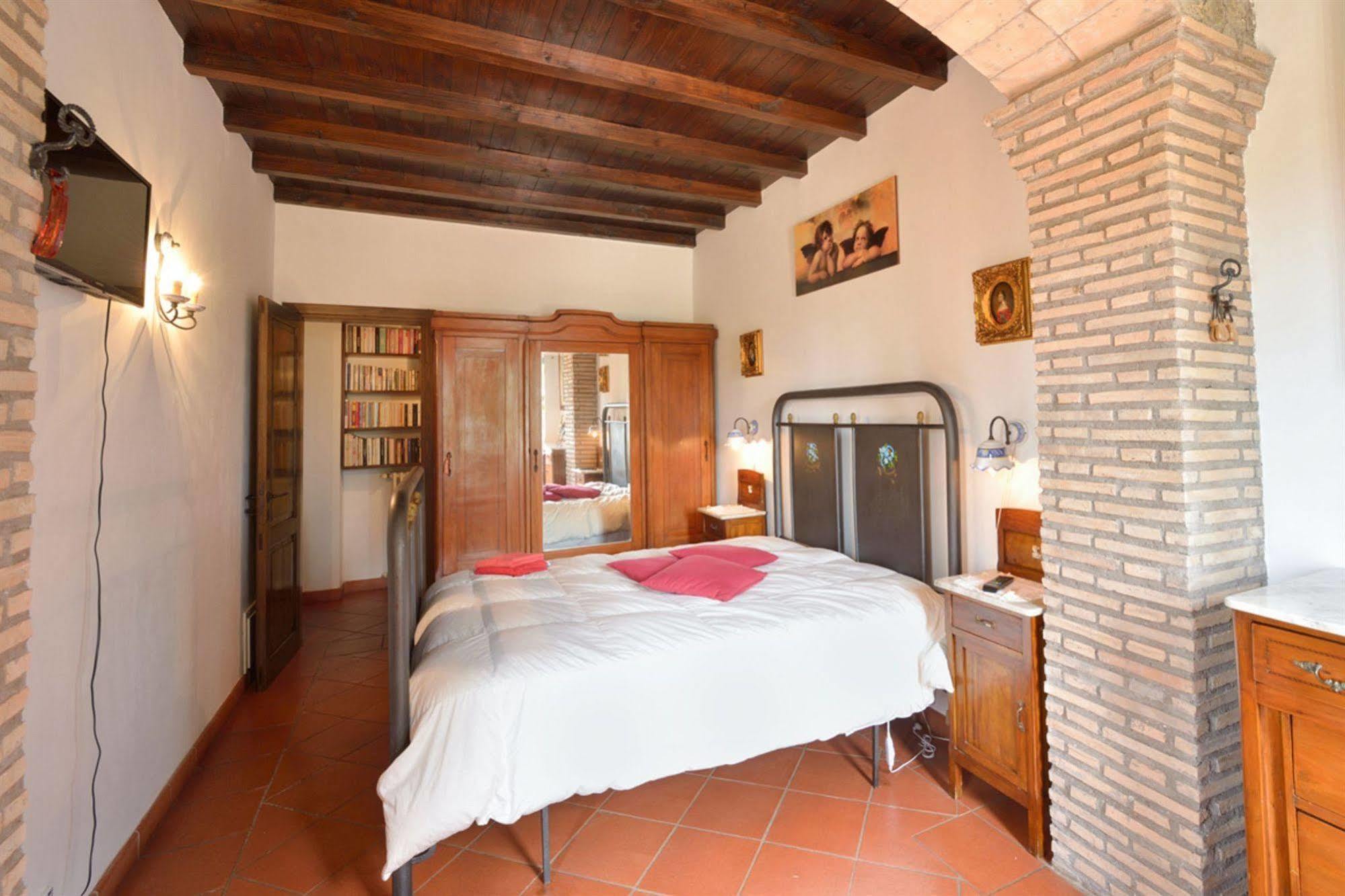 Il Casale Delle Ginestre Aparthotel Castel San Pietro Romano Exterior foto