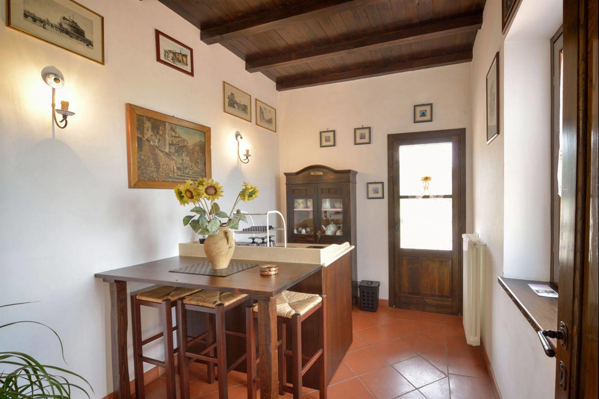 Il Casale Delle Ginestre Aparthotel Castel San Pietro Romano Exterior foto